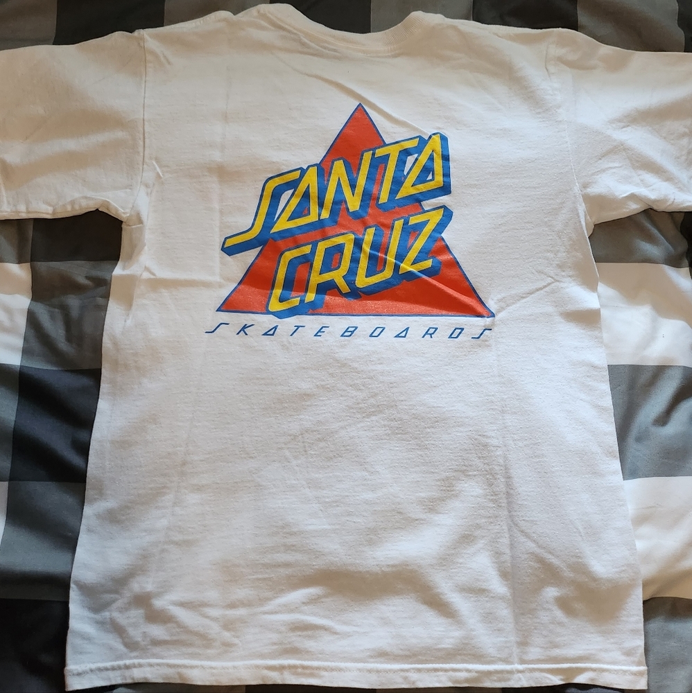 Santa Cruz t shirt